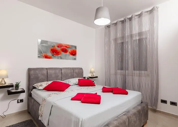 Apartment One Bedroom With Terrace *