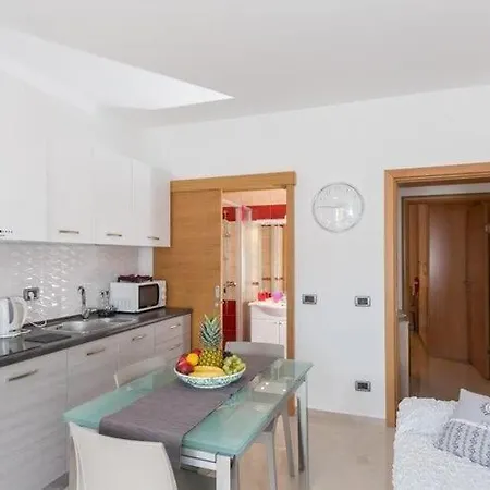 One Bedroom With Terrace *