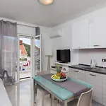 Lejlighed One Bedroom With Terrace Dubrovnik